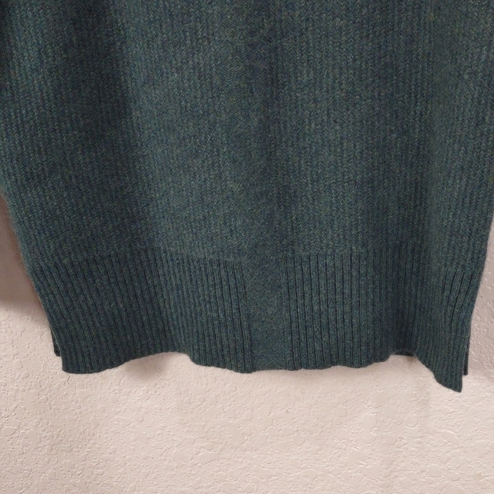 CYNTHIA ROWLEY 100 % CASHMERE Cozy Green Turtleneck Sweater - Picture 5 of 17